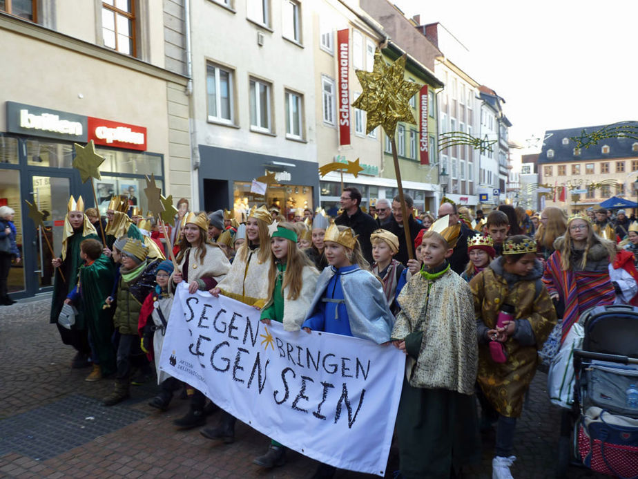 Bundesweite Eröffnung der Sternsingeraktion in Fulda (Foto: Karl-Franz Thiede)